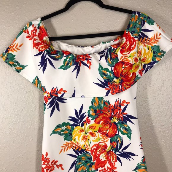 PrettyLittleThing White w/ Floral Bardot Printed Dress - Picture 8 of 14